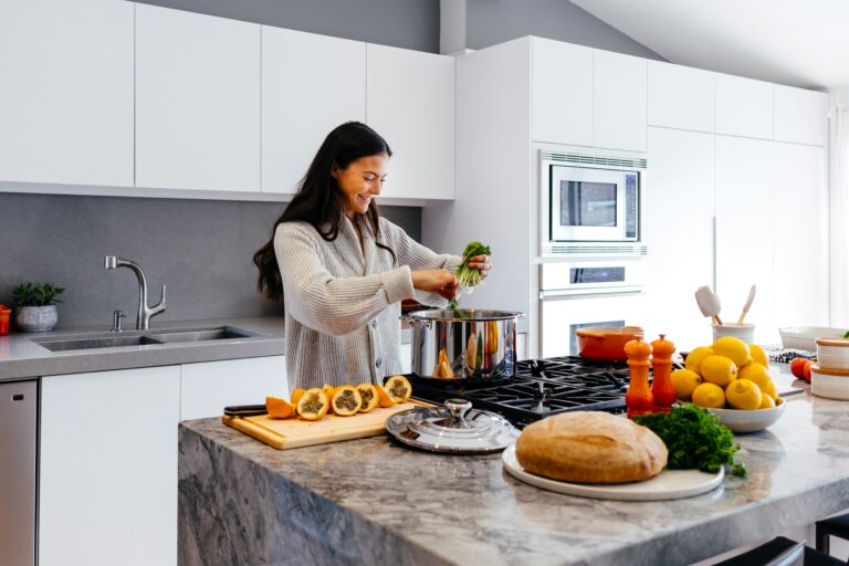 Does granite look dated as a kitchen worktop